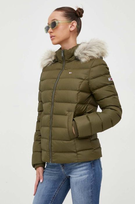 Пухова куртка Tommy Jeans жіноча колір зелений зимова (3499742)