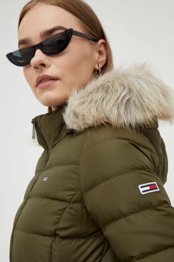 Пухова куртка Tommy Jeans жіноча колір зелений зимова (3480924) фото 4