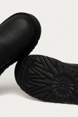 UGG - Шкіряні чоботи Classic Short колір чорний