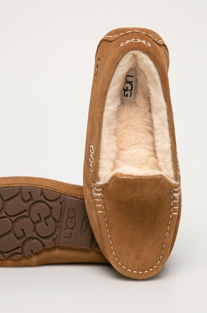 UGG - Замшеві тапочки Ansley колір коричневий фото 4
