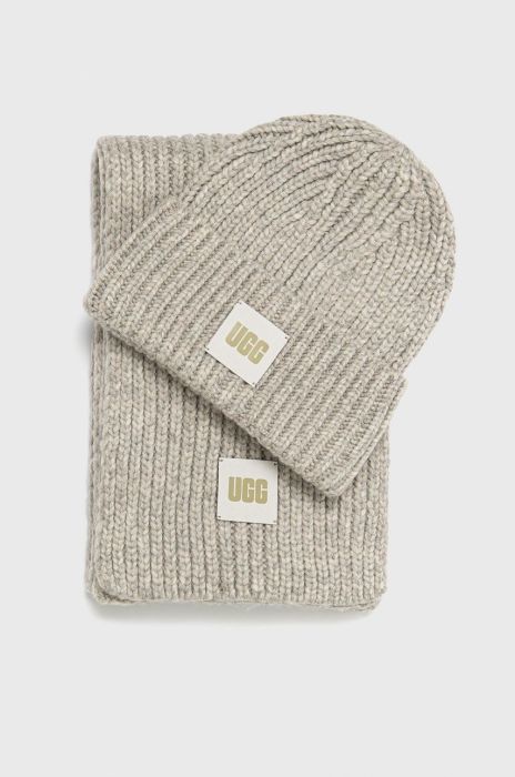 Шапка та шарф з домішкою вовни UGG Chunky колір сірий (1911567) Шапка та шарф з домішкою вовни UGG Chunky колір сірий (1911567)