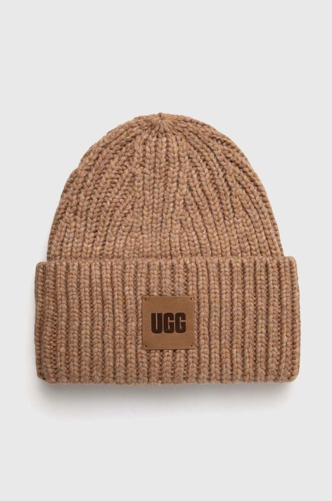 Шапка з домішкою вовни UGG колір коричневий з товстого трикотажу (3577272)