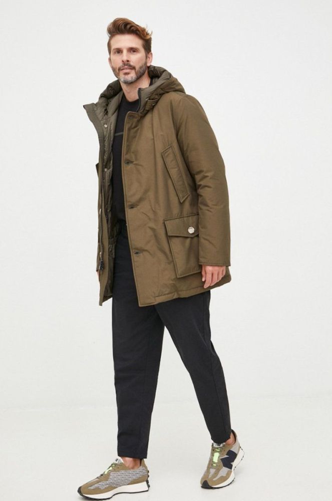 Пухова куртка Woolrich чоловіча колір зелений зимова CFWOOU0483MRUT0001-ABR фото 2