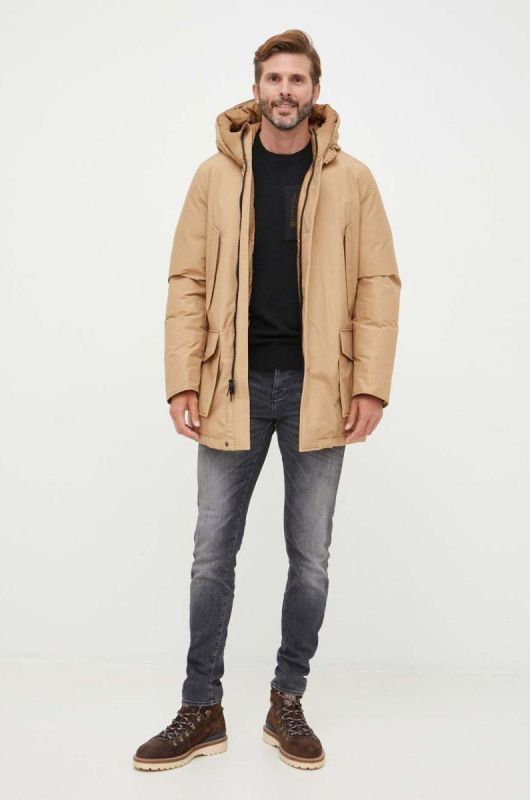 Пухова куртка Woolrich чоловіча колір бежевий зимова CFWOOU0483MRUT0001-ABR