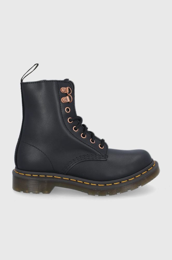 Шкіряні черевики Dr. Martens жіночі колір чорний на плоскому ходу 26874001-Black.Wana