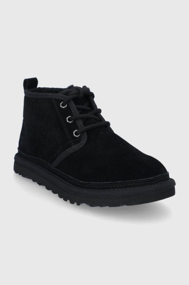 Замшеві черевики UGG Neumel жіночі колір чорний на плоскому ходу утеплене 1094269.BLK-BLK фото 2