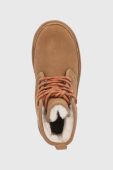 Замшеві черевики UGG Neumel High жіночі колір коричневий на плоскому ходу утеплене Замшеві черевики UGG Neumel High жіночі колір коричневий на плоскому ходу утеплене