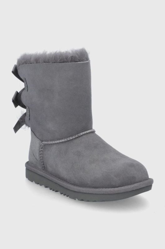 Дитячі замшеві чоботи UGG Bailey Bow II колір сірий фото 2