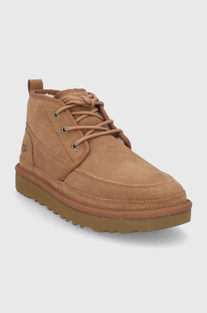 Замшеві кросівки UGG Neumel Moc чоловічі колір коричневий фото 2
