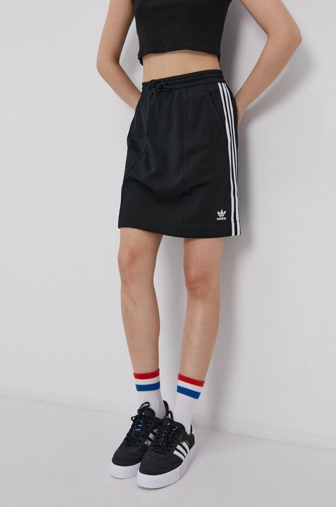 Спідниця adidas Originals колір чорний mini пряма H37774-BLACK