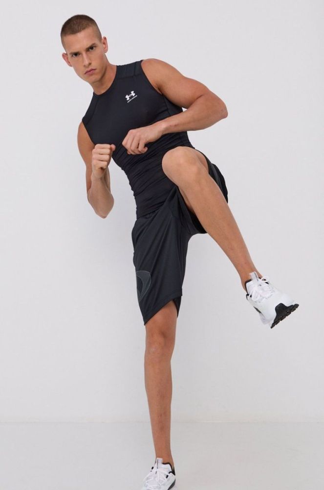 Футболка Under Armour 1361522 чоловіча колір чорний фото 2