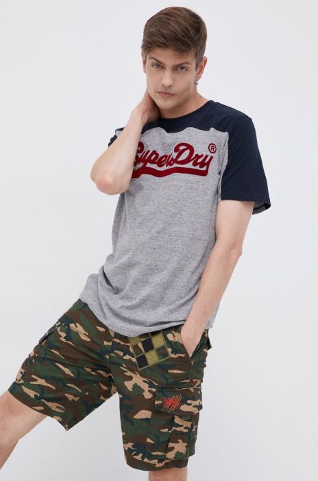 Футболка Superdry чоловіча колір сірий з принтом