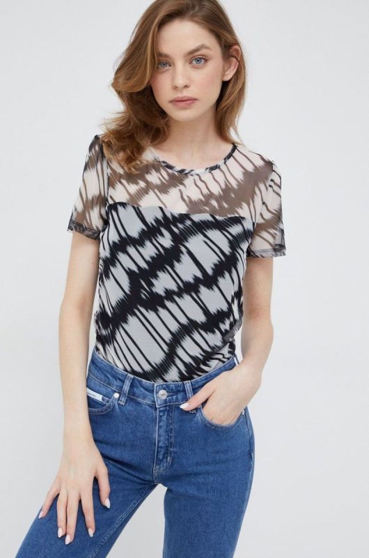 Футболка DKNY