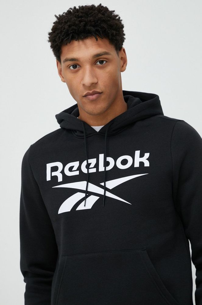 Кофта Reebok чоловіча колір чорний з капюшоном з принтом (2792364)