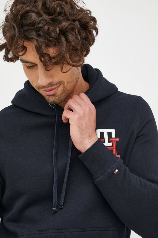 Кофта Tommy Hilfiger чоловіча колір синій з аплікацією (2600606)