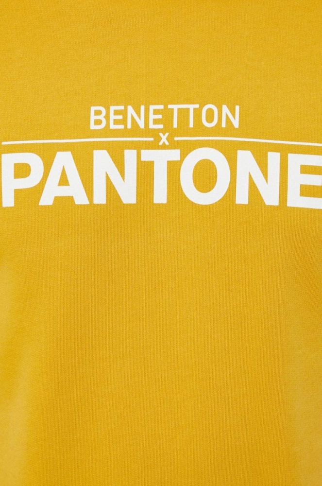 Бавовняна кофта United Colors of Benetton X Pantone чоловіча колір жовтий з капюшоном візерунок фото 5