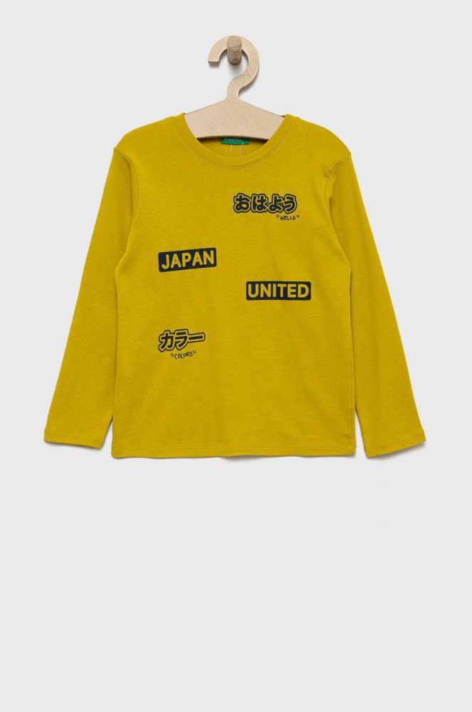 Дитячий бавовняний лонгслів United Colors of Benetton колір зелений з принтом (2538303)