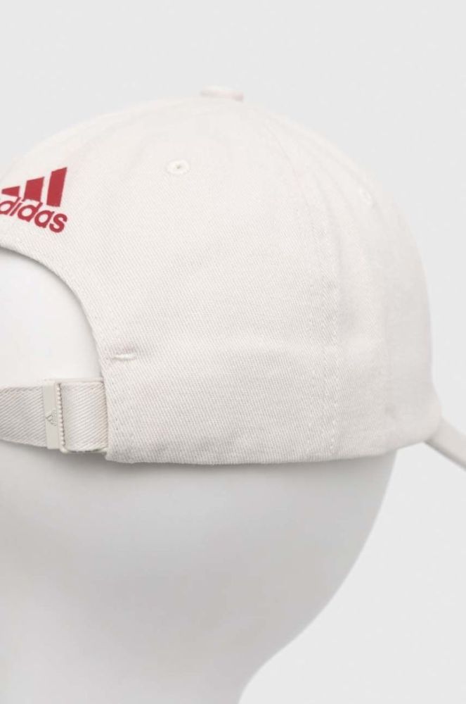 Кепка adidas Performance колір бежевий з принтом фото 2