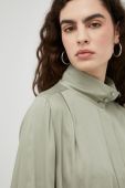Сорочка Bruuns Bazaar жіноча колір зелений relaxed зі стійкою