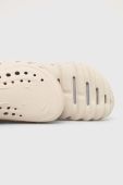 Шльопанці Crocs Echo Clog колір бежевий 207937 207937.stucco-STUCCO
