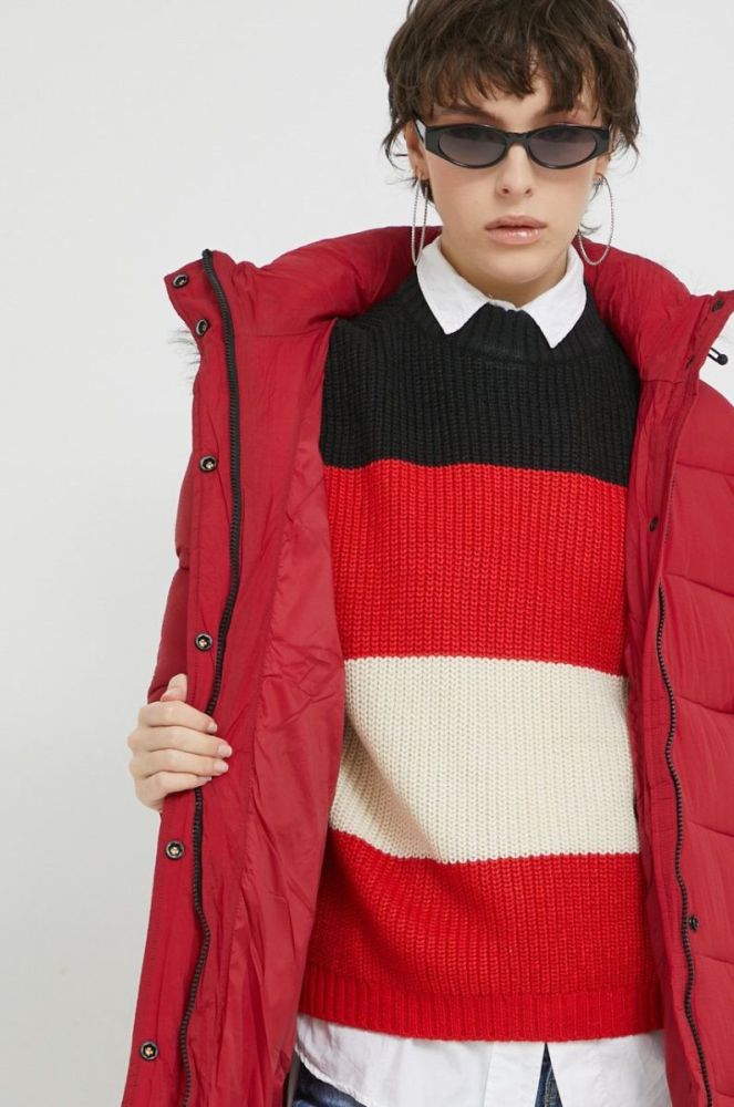 Куртка Superdry жіноча колір червоний зимова (2746636) фото 6