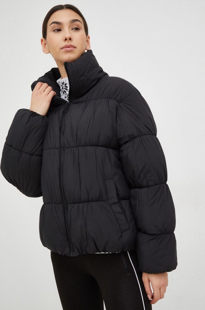 Куртка Outhorn жіноча колір чорний зимова
