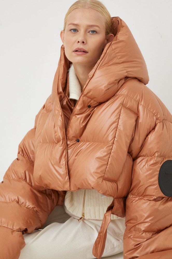 Пухова куртка MMC STUDIO Maffo жіноча колір коричневий зимова oversize