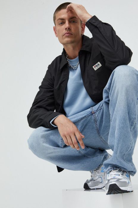 Куртка Fila чоловіча колір чорний перехідна (2665684)