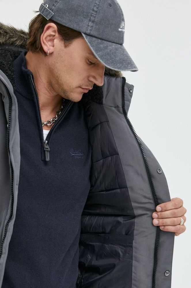 Куртка Superdry чоловіча колір сірий зимова (2782365) фото 6