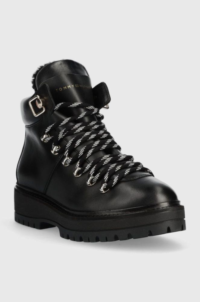 Черевики Tommy Hilfiger Leather Outdoor Flat Boot жіночі колір чорний на платформі злегка утеплена фото 2