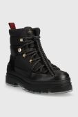Черевики Tommy Hilfiger Laced Outdoor Boot жіночі колір чорний на платформі злегка утеплена