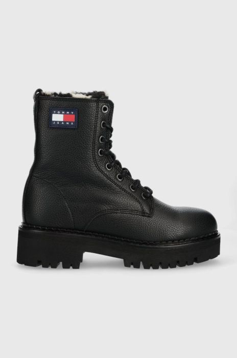 Шкіряні черевики Tommy Jeans Tommy Jeans Urban Warmlined Boot жіночі колір чорний на плоскому ходу утеплене Шкіряні черевики Tommy Jeans Tommy Jeans Urban Warmlined Boot жіночі колір чорний на плоскому ходу утеплене