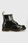 Шкіряні черевики Dr. Martens 1460 The Clash жіночі колір чорний на плоскому ходу DM28000342-black Шкіряні черевики Dr. Martens 1460 The Clash жіночі колір чорний на плоскому ходу DM28000342-black