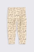 Дитячі спортивні штани Coccodrillo колір бежевий візерунок (2866699)
