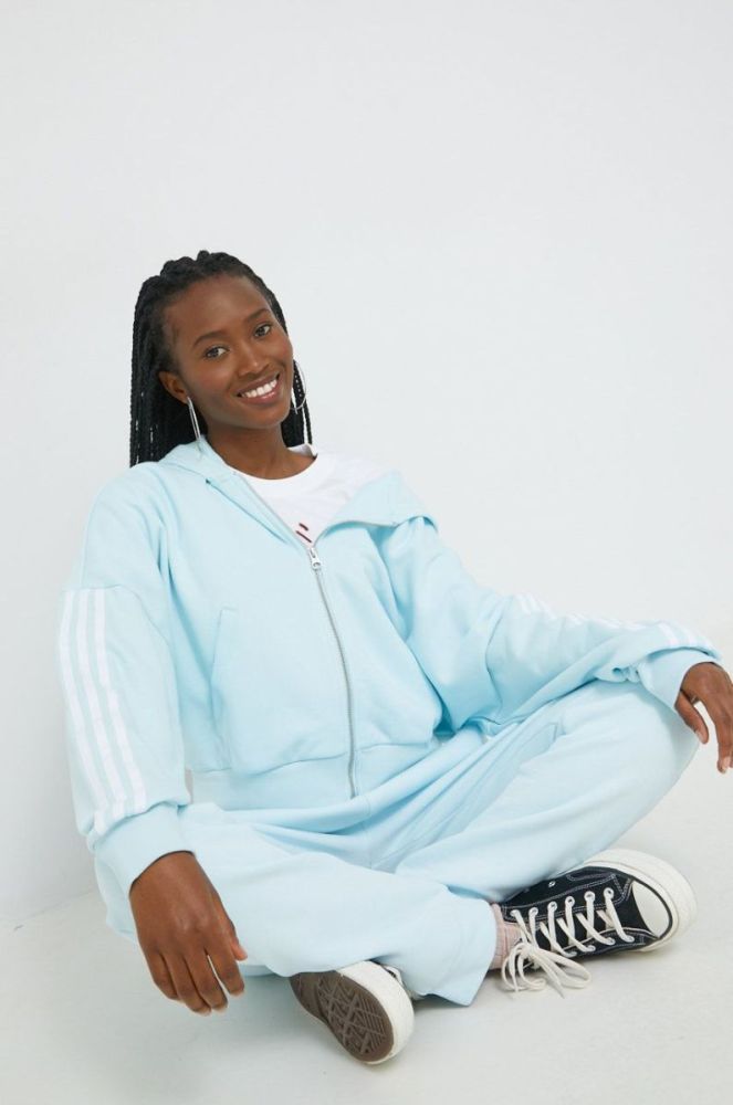 Спортивні штани adidas Originals жіночі однотонні HM1833-ANTABLU колір блакитний фото 4