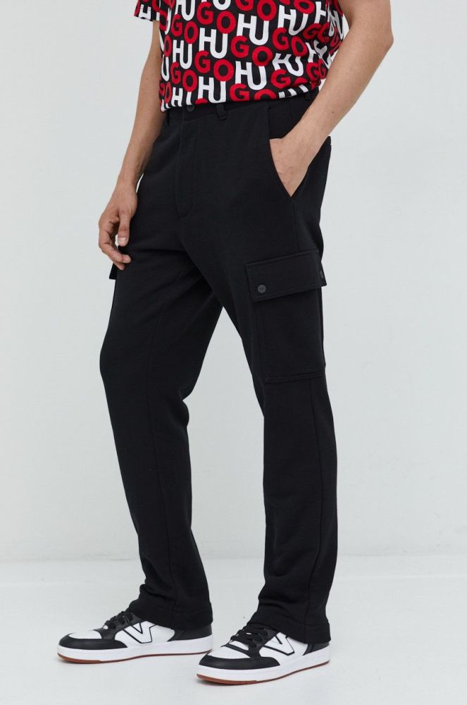 Бавовняні штани HUGO чоловічі колір чорний фасон cargo