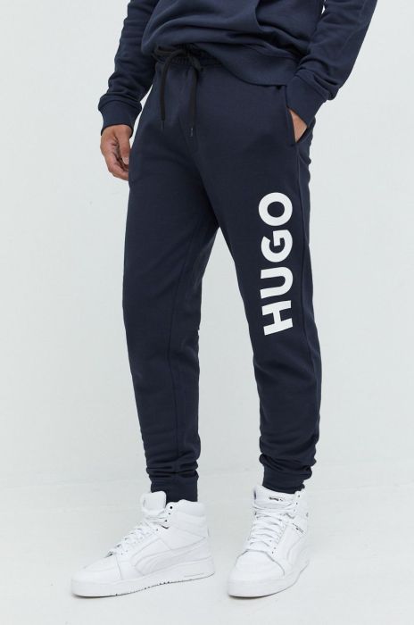 Бавовняні спортивні штани HUGO чоловічі колір синій з принтом