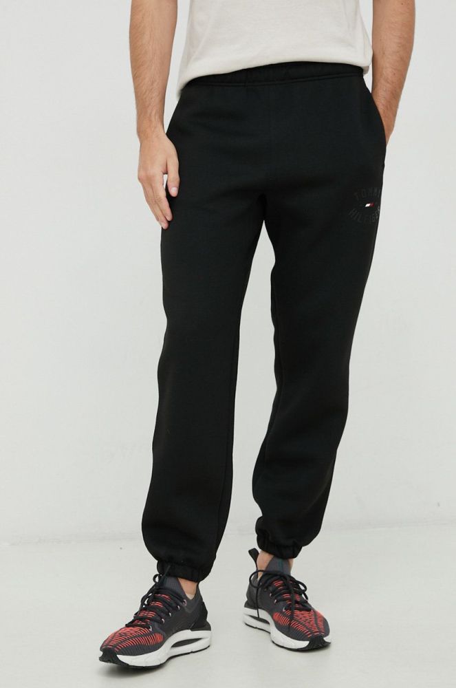 Спортивні штани Tommy Hilfiger чоловічі колір чорний з принтом (2830224)