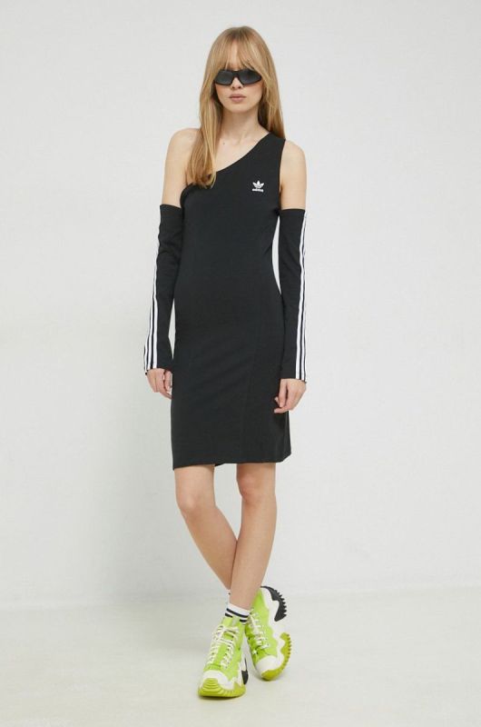 Сукня adidas Originals колір чорний mini облягаюча (2886913) фото 2