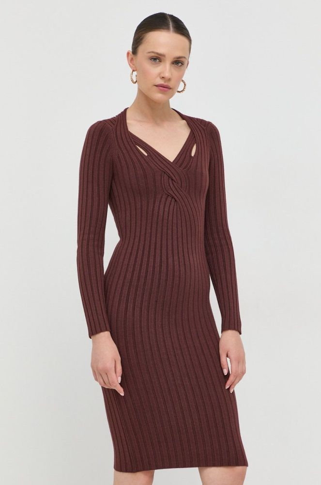 Сукня Guess колір коричневий maxi облягаюча (2579161)