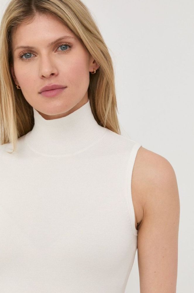 Безрукавка Guess жіночий колір бежевий легкий гольф фото 4