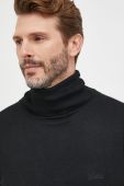 Светр з домішкою вовни Guess чоловічий колір чорний легкий гольф (2666503)