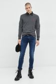Бавовняний светер HUGO чоловічий колір сірий легкий (2767894)