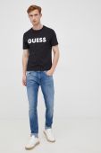 Футболка Guess чоловічий колір чорний з принтом (2434742)