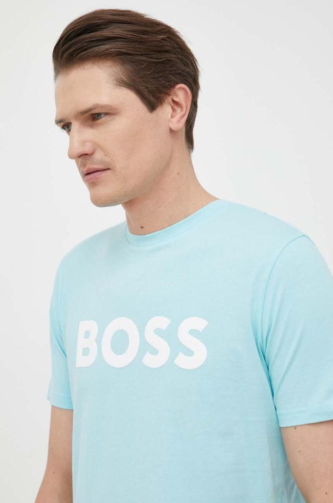Бавовняна футболка BOSS BOSS CASUAL з принтом колір блакитний (2916384)