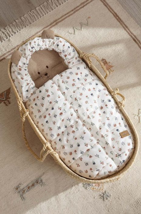 Конверт для немовлят Mayoral Newborn колір бежевий (3413129) Конверт для немовлят Mayoral Newborn колір бежевий (3413129)