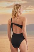 Суцільний купальник women'secret PERFECT FIT SUMMER колір чорний злегка ущільнена чашечка 5525828 Суцільний купальник women'secret PERFECT FIT SUMMER колір чорний злегка ущільнена чашечка 5525828