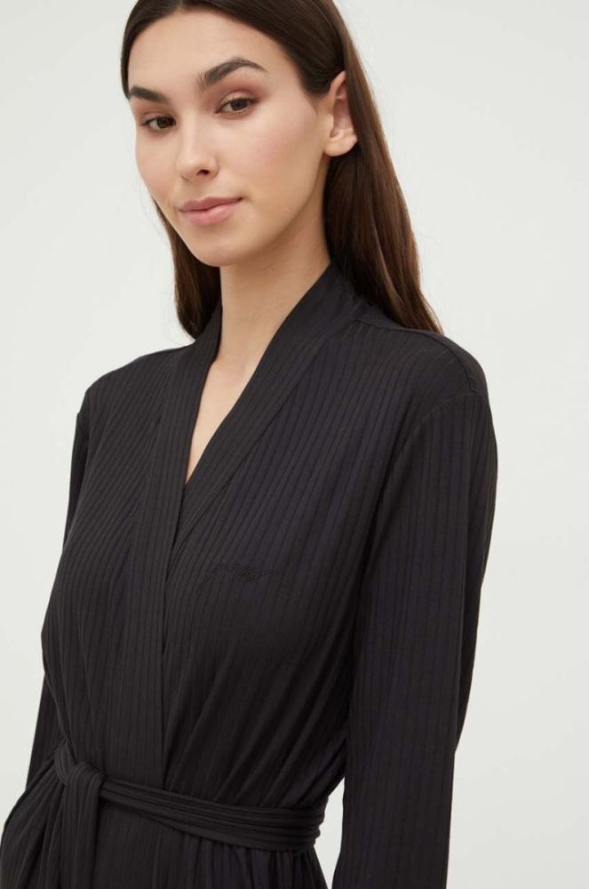 Халат Guess колір чорний фото 4