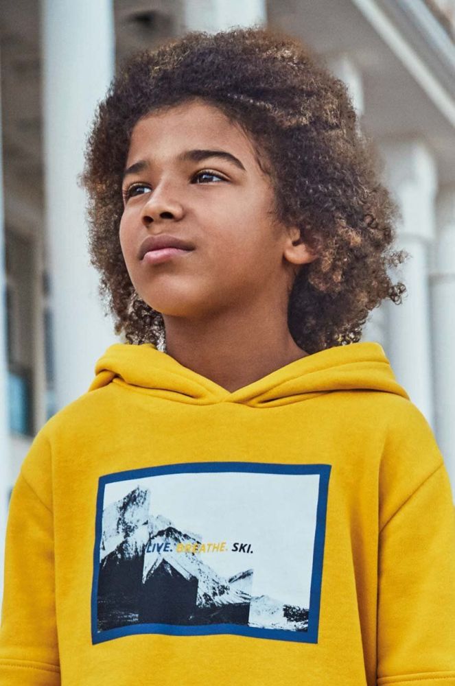 Дитяча кофта Mayoral колір жовтий з капюшоном з принтом (3413625)