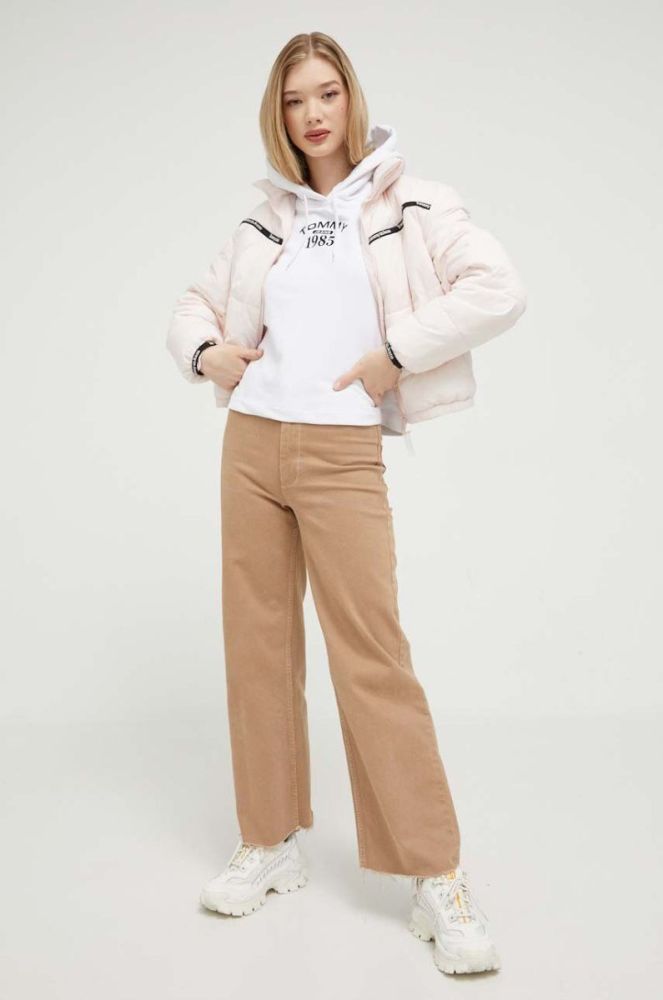 Кофта Tommy Jeans жіноча колір білий з капюшоном з принтом (3329771) фото 2